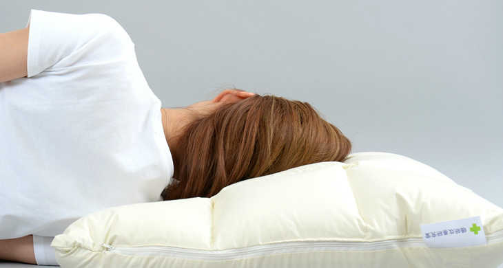 肩こりと横向き寝対策のオーダーメイド枕（横向き寝モデル）